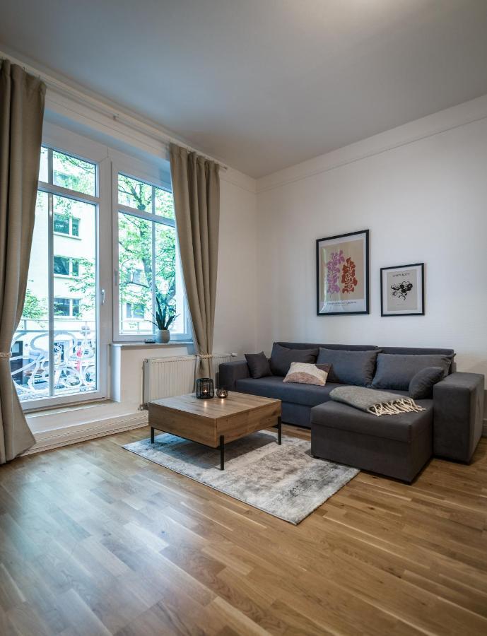 Hochwertige Altbauwohnung Im Modernen Stil In Wiesbaden - Kueche - Terrasse - Wlan - Zentral Exterior photo